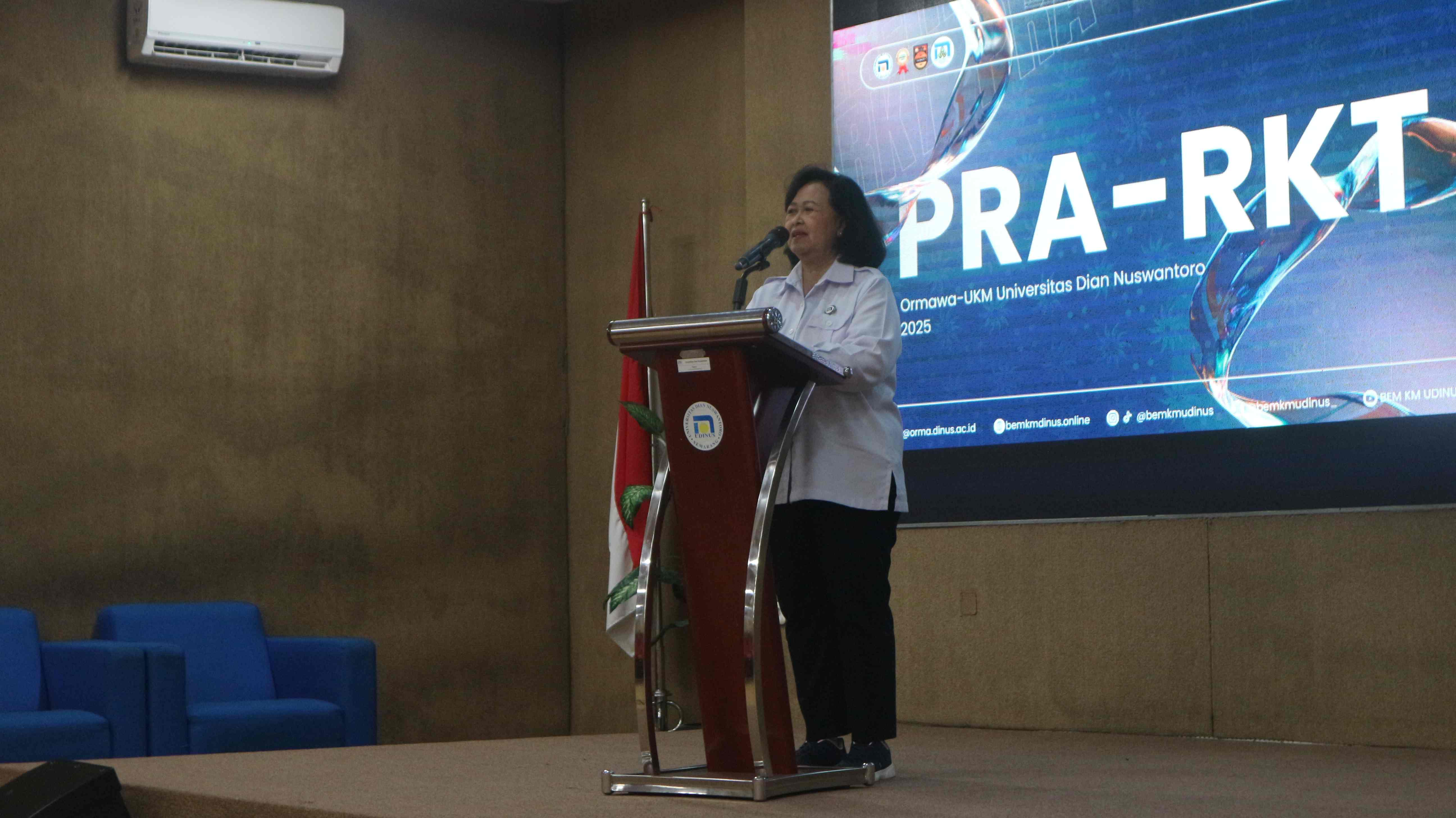 Sambutan Oleh Wakil Rektor 3 Bidang Kemahasiswaan